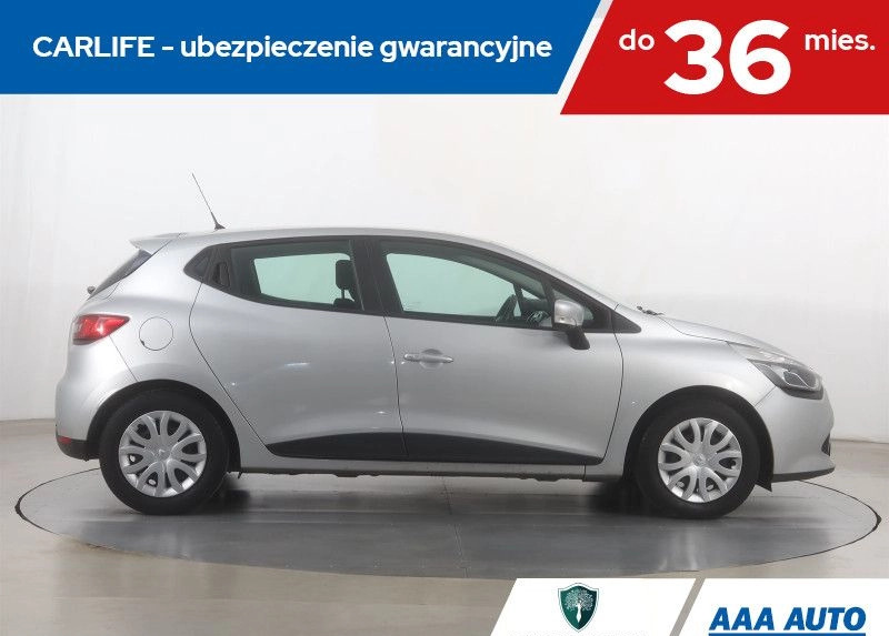 Renault Clio cena 36000 przebieg: 123294, rok produkcji 2016 z Przasnysz małe 137